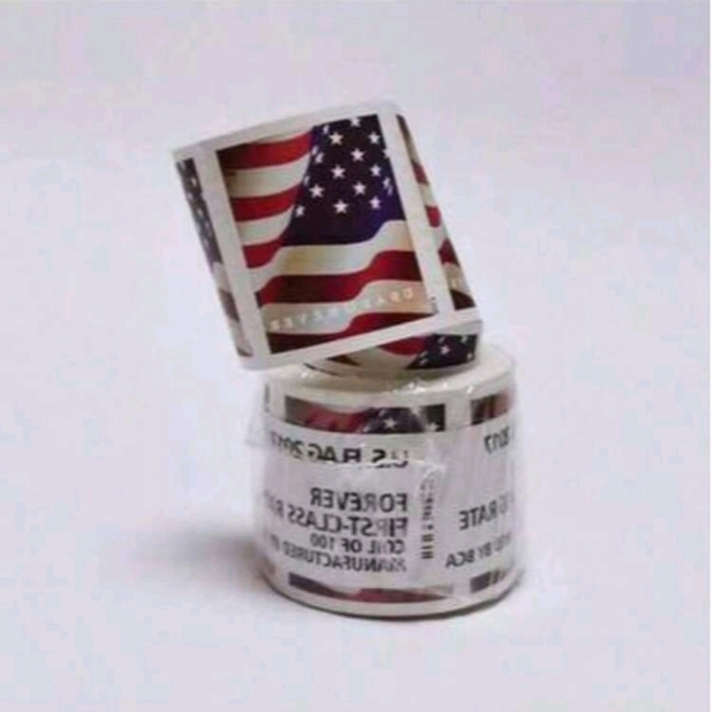 Roll Of 100 Forever Stamps American Flag Design - Picture 2 of 5